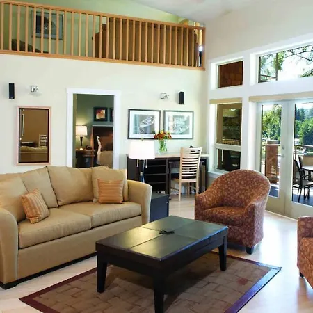 Painted Boat Resort Spa And Marina Madeira Park Room photo