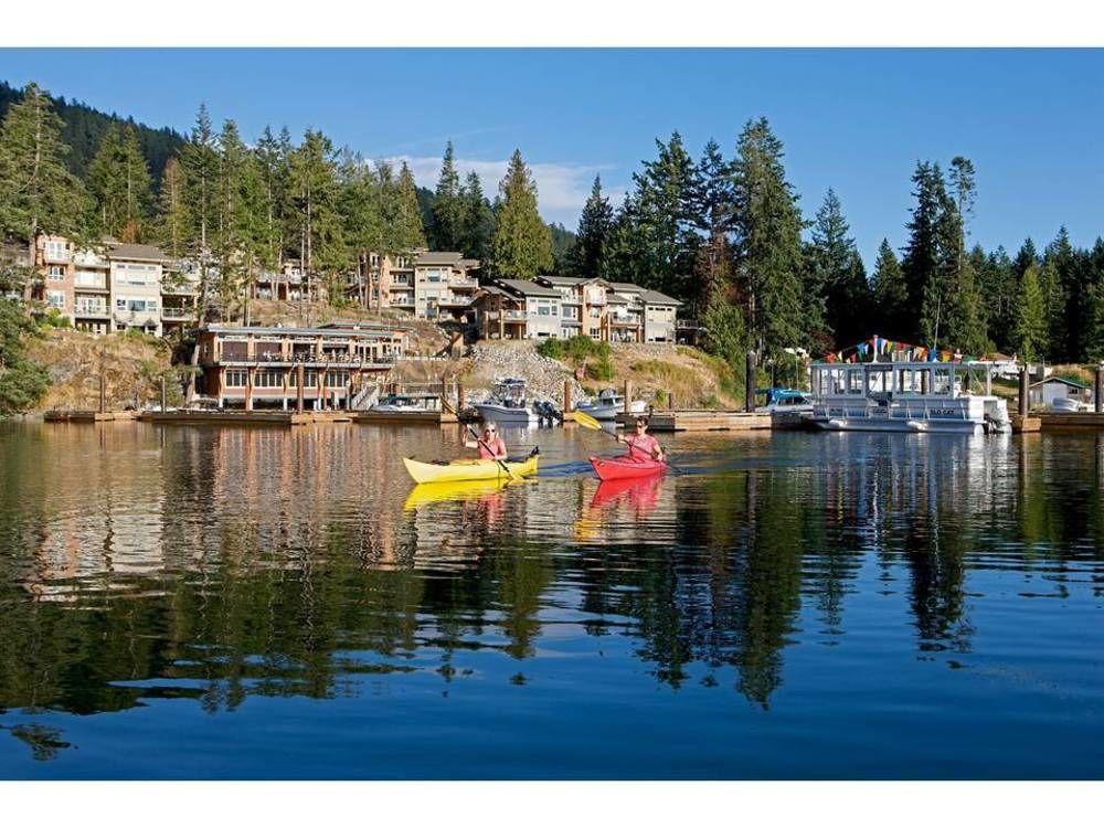 Resort Painted Boat And Marina 4*